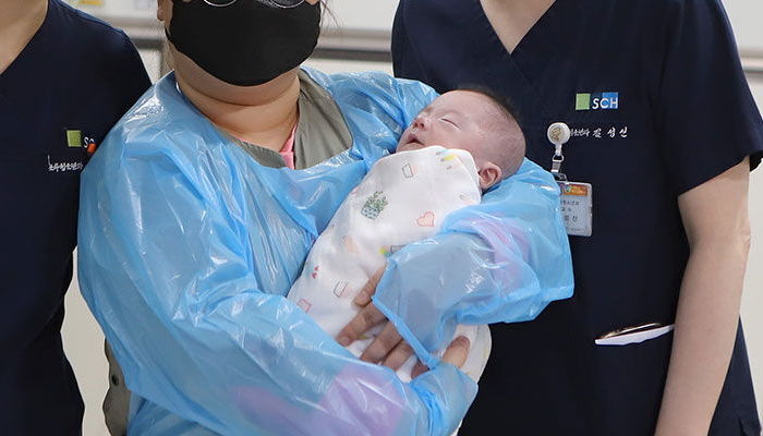 “부천서 일어난 기적”...다른 아기 체중 6분의 1인 450g으로 태어난 아기의 근황