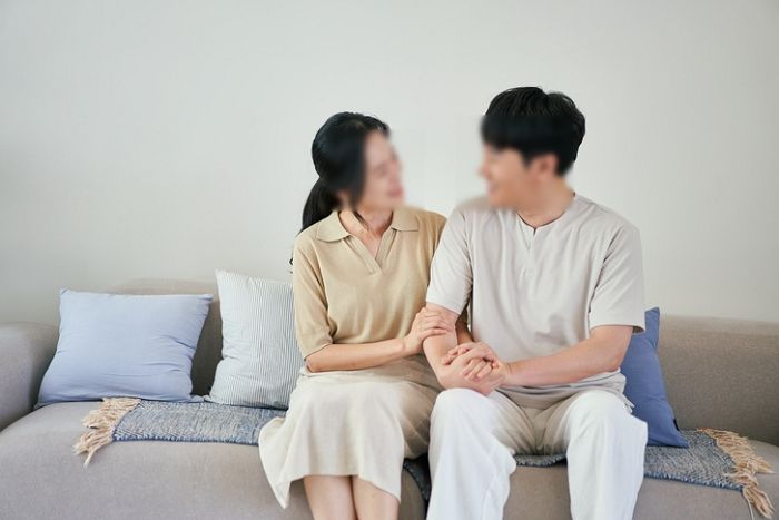 보육원 봉사하던 ‘남편’이 한 여자아이 ‘입양’하자고 강요했던 소름 돋는 이유