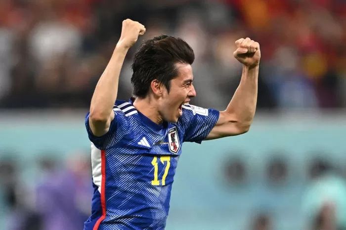 “저건 아웃이었는데”...깻잎 한장 차이였던 일본 역전골에 이승우 찐반응 (+영상)