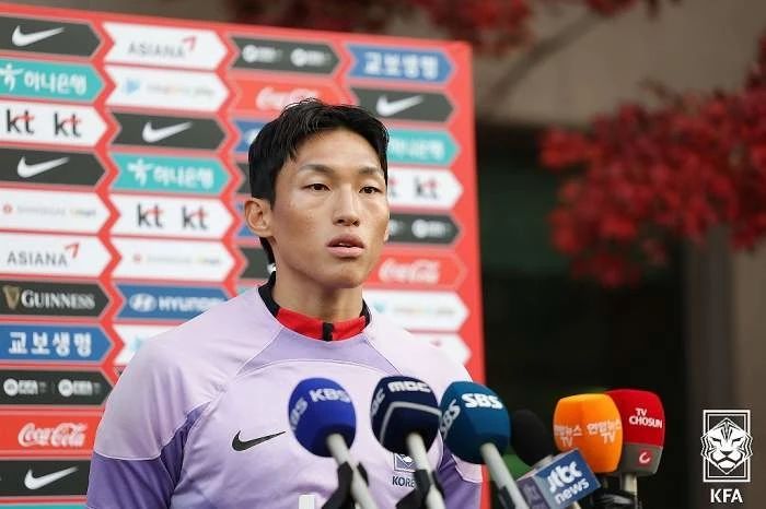 황희찬 역전골에 포효했던 축구대표팀, 김승규 혼자 ‘다른 행동’ 했다