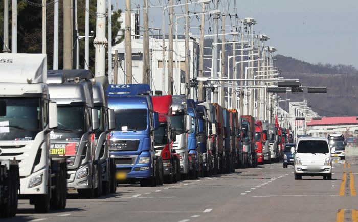 ‘운송거부’ 차주, 유가보조금 1년 제한되고 통행료 감면도 제외된다