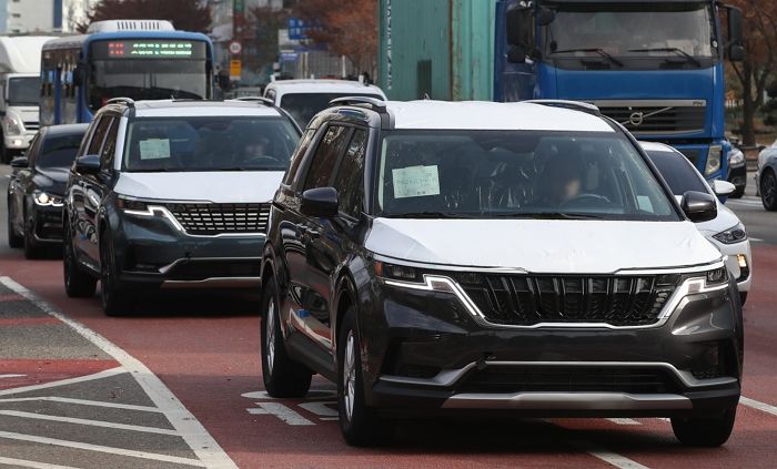 기아 공장장이 공장 짓게 해달라 ‘눈물의 호소’하자 ‘기아 노조’가 보인 싸늘한 반응