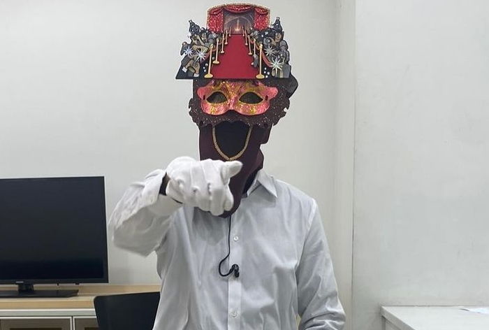 “세상이 멈추는 것 같았다”...‘복면가왕’ 출연자가 가면 벗자마자 경악한 패널들 (+영상)