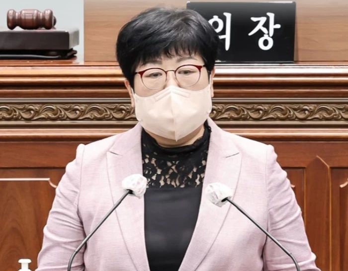 이태원 참사두고 “나라 구하다 죽었냐”고 한 창원시 의원...논란 커지자 한 말