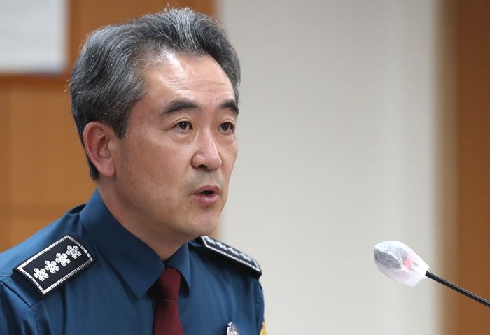 “대통령도 아니면서..” 경찰청장, 퇴근할 때 ‘신호 조작’하며 프리패스 의혹