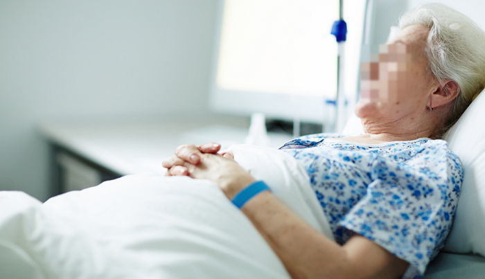 몰래 사귀던 직장 동료가 이별통보하자 분노해 ‘눈·목’ 찌르고 안구적출한 50대 여성