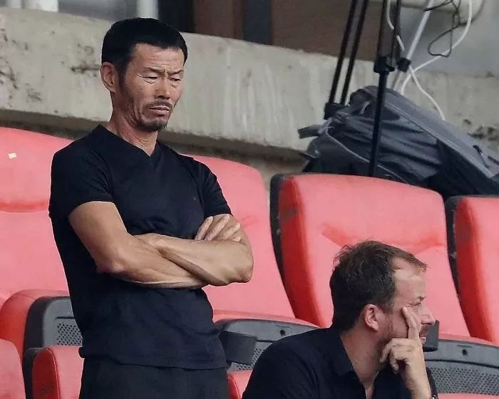 손흥민 아빠 손웅정 감독이 전한 새해 인사...누리꾼들 반응 터졌다