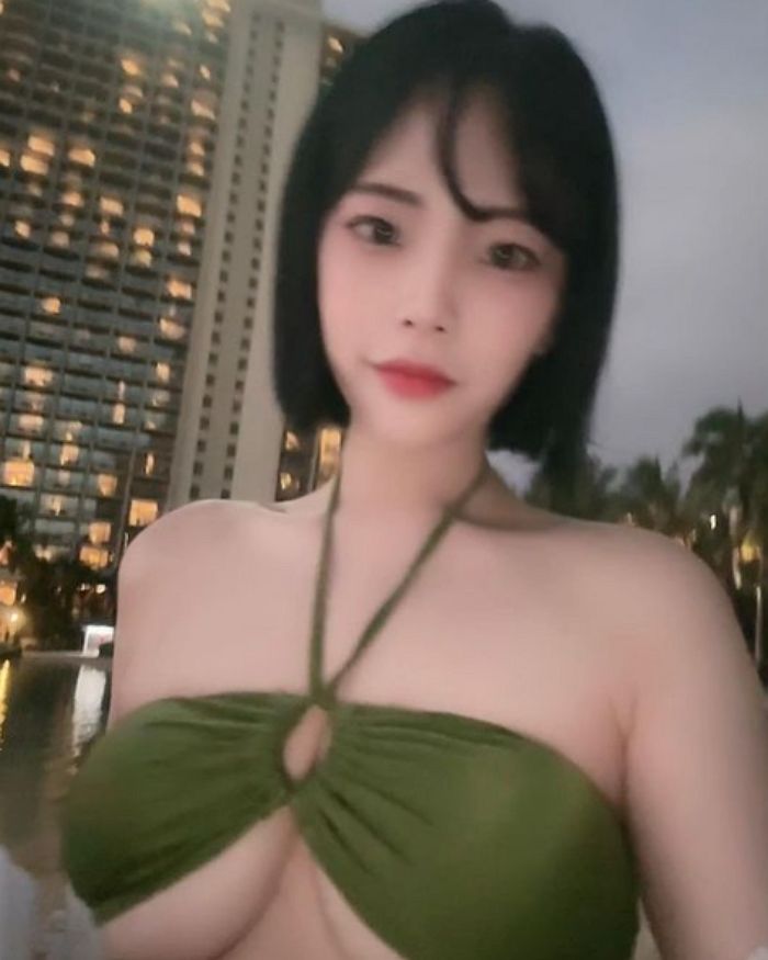 휴방 날, 롤파크 간거 태그돼 ‘숨겨진 남친’ 있다는 의혹 터진 아프리카TV 여캠