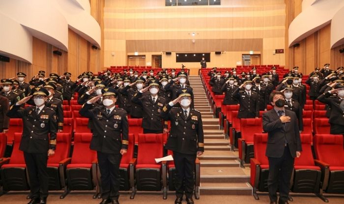 42년만에 처음으로 ‘편입학’ 허용한 경찰대학, 합격자 중 40%가 여성