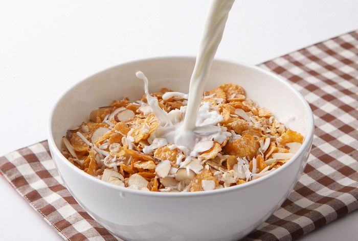 “한 번에 몇 끼를 먹은걸까..” 시리얼 회사가 알려주는 충격적인 한 끼 정량