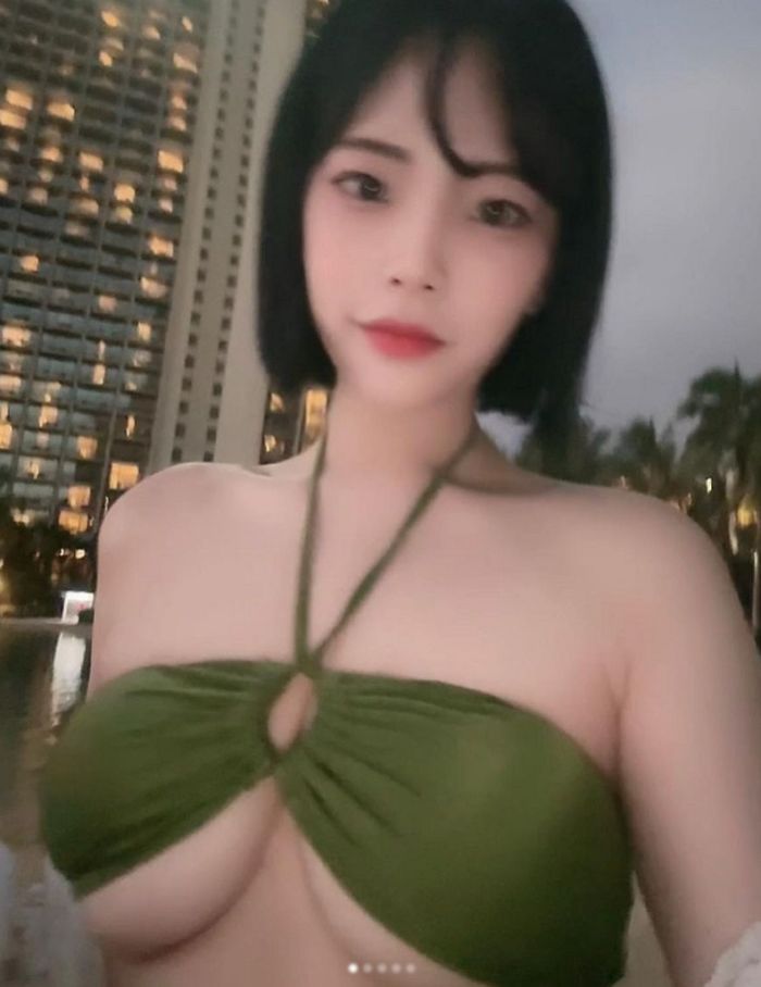 자기 인기 높여준 ‘오빠 BJ’에게 300만원짜리 구찌 가방 플렉스한 아프리카 여캠