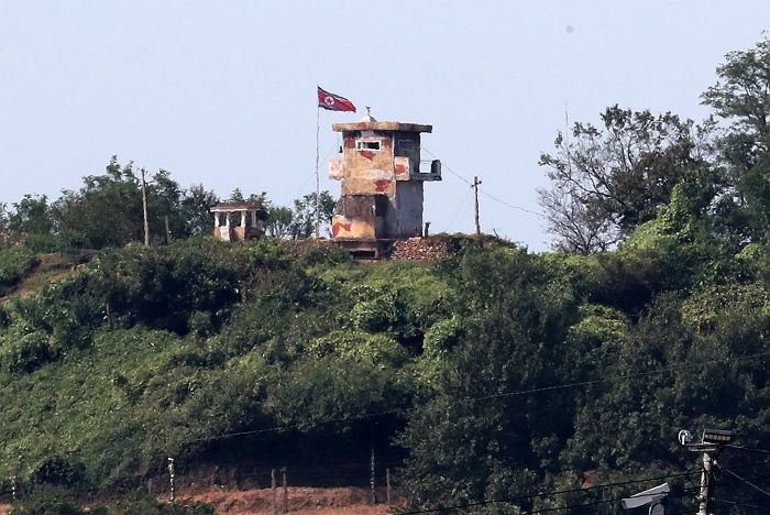 최전방 GP에서 병사가 기관총 4발 쏜 뒤, 부대에서 북한에 대북방송한 이유