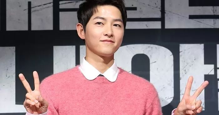 재혼에 임신까지 깜짝 발표한 송중기...송혜교와 결혼 당시 남긴 글 그대로 남겨뒀다