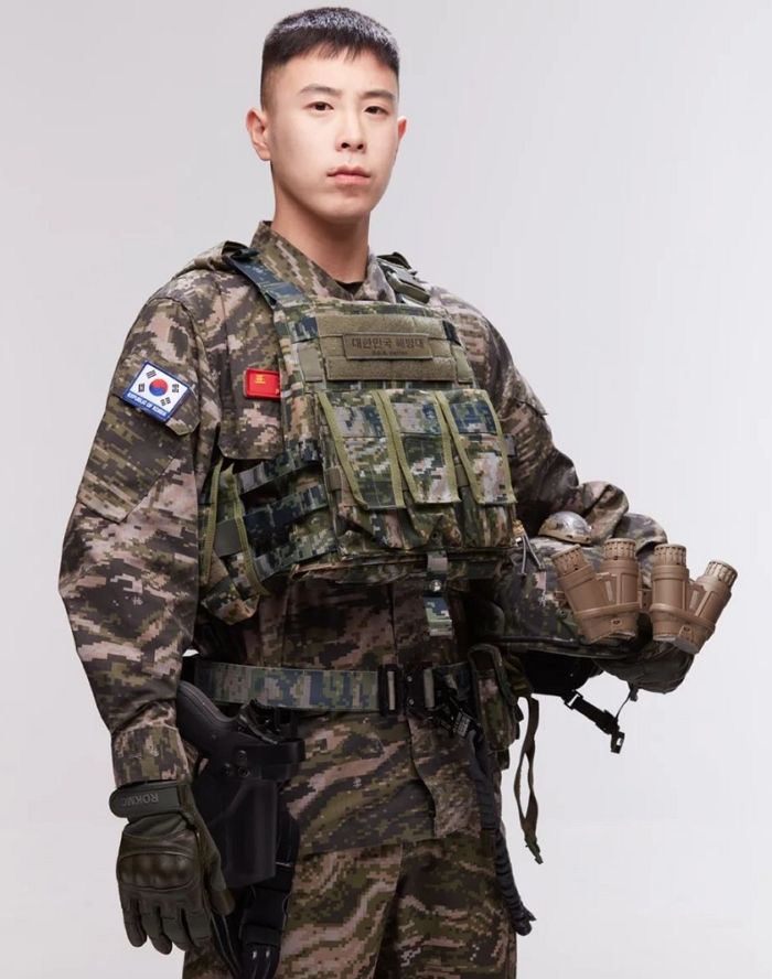 오늘(2일) 군대에서 생일 맞은 피오...얼굴 살 쏙 빠진 근황 전했다