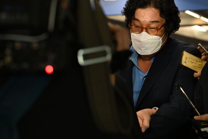 “北에 100억 건넨 전 쌍방울 회장, 6억 추가 제공 정황 포착”