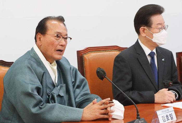 대한노인회장 “무임승차 70세로 상향? 벼락 맞을 생각”