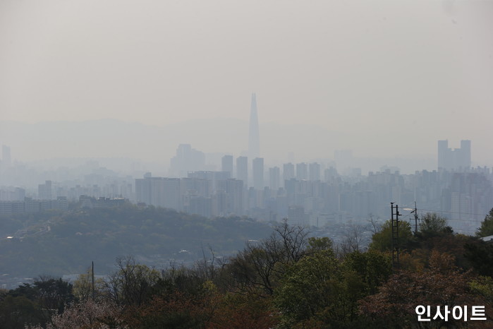 “마스크 다시 써야”...오늘(6일) 중국발 스모그 여파로 ‘미세먼지 폭탄’ 수도권 뒤덮는다