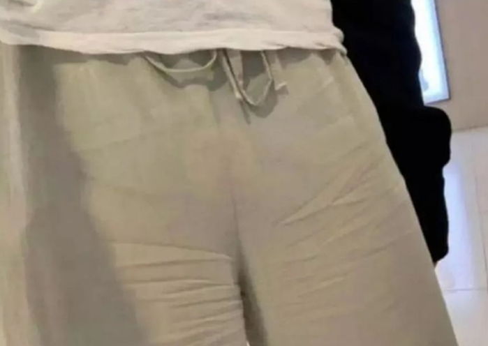 라이언 그려진 팬티 샀다가 ‘강제 시스루룩’ 돼 만천하에 팬티 공개한 여성 (인증샷)