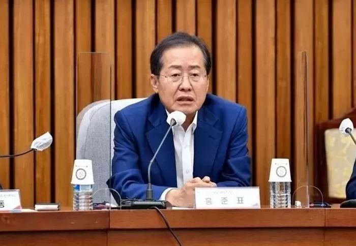 홍준표 대구시장, 드디어 다음 주부터 대형마트 주말 휴일 폐지한다