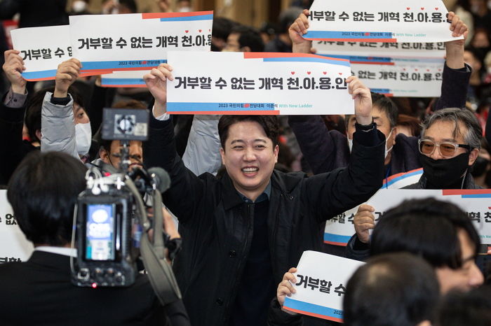 하버드 졸업한 이준석 “코인으로 선거 세 번 치를 돈 벌었다”