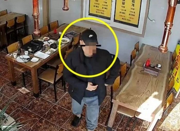 삼겹살 먹고 도망간 남자 손님 ‘학생’으로 보이자, 노부부 사장님이 보인 뜻밖의 반응