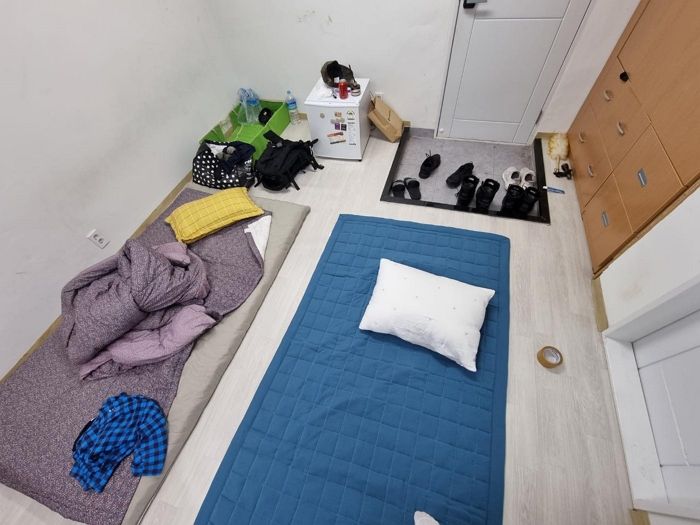 “감옥 독방도 이것보단 낫다”...공군 초급간부가 공개한 숙소 내부 수준
