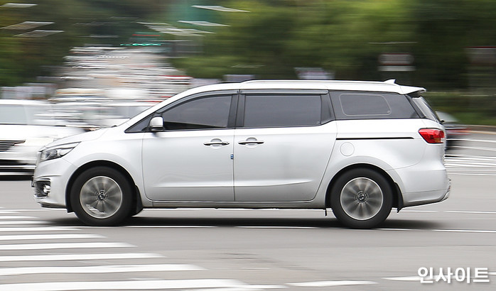 교통법규 어긴 운전자만 골라 ‘고의사고’ 내는 일당...뜯어낸 돈만 20억 (+영상)