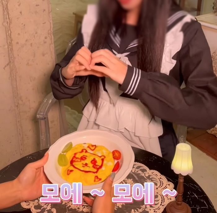 열흘 뒤 연남동에 오픈하는 메이드카페 ‘츄시떼’...직원들 복장+외모가 대박 (+오픈 일정)