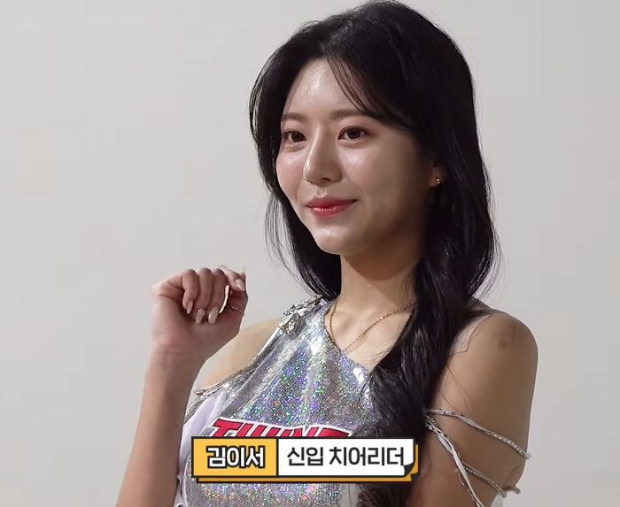 LG트윈스가 새로 영입한 ‘대세’ 치어리더...팬들은 “이미 우승한 듯” 반응 중