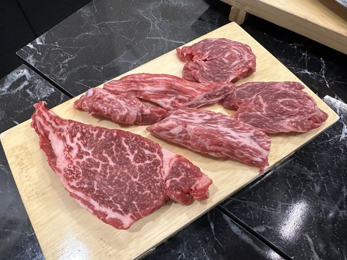 “‘성시경 먹을 텐데’에 나온 고깃집 갔다가 영상과 다른 고기 퀄리티에 대실망했습니다”