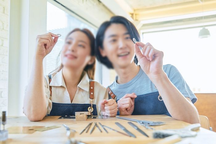 “커플링 ‘반지 공방’서 맞추자는 남친이 ‘가성비충’ 같아 정 떨어져요”