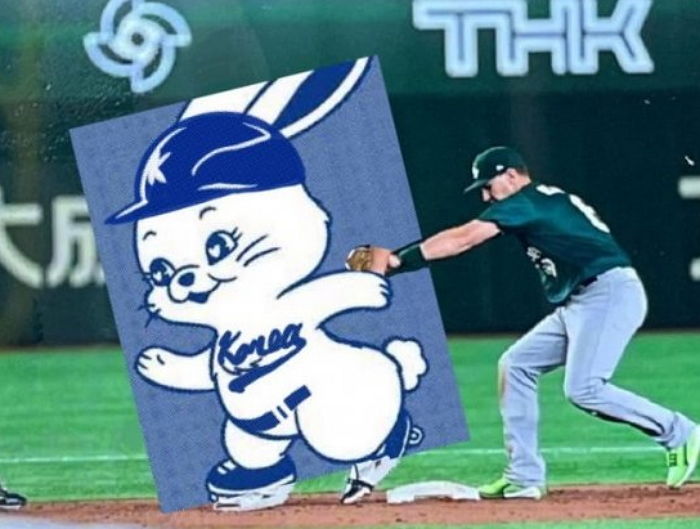 오늘(9일)자 강백호 세레머니 대참사 한 장면으로 보여주는 ‘뉴진스 토끼짤’