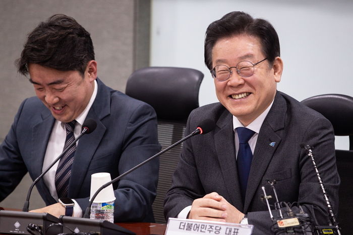 “이재명 뽑아 달라고 전 남친에게 전화 한 적 있다”는 ‘개딸’...전 남친 반응은?