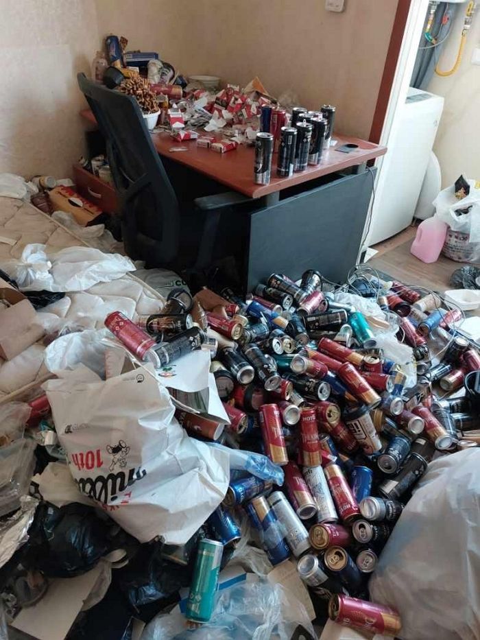 살곳 없대서 원룸 얻어줬더니 집을 ‘이렇게’ 만들어놓고 잠적한 식당 알바생