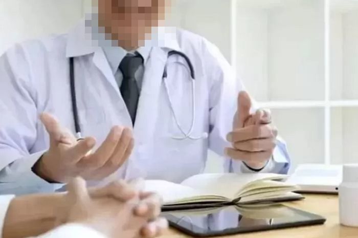 “의대 입학식 갔는데 형·누나밖에 없어요”...N수생에 점령당한 의대 상황