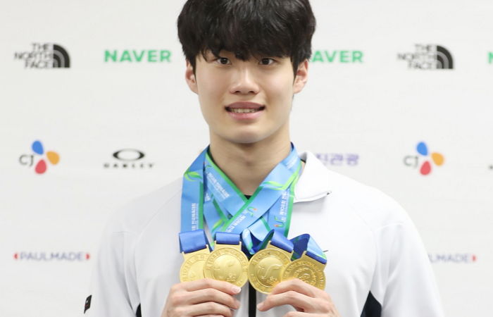 ‘수영천재’ 황선우, 국가대표 선발전 자유형 100ｍ 1위...세계선수권·아시안게임 출전