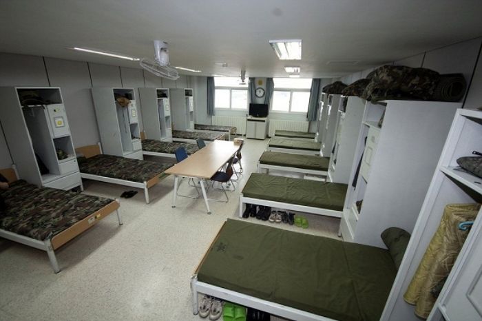 “부모님과 면회한 날”...인천 군부대에서 모포 뒤집어쓰고 자던 병사 사망