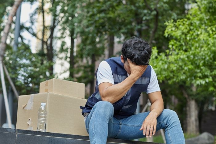 광주의 한 아파트 엘베서 20대 남자 택배기사 추행한 중년 여성이 ‘무죄’ 선고받은 이유