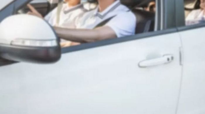 “제주도 여행 가려고 렌터카 미리 싸게 예약했는데 일방적으로 취소 당했습니다”