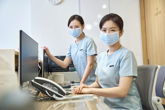 “간호조무사 부를 때 ‘조무사’라고 하지 말고 ‘간무사’라고 불러주세요”