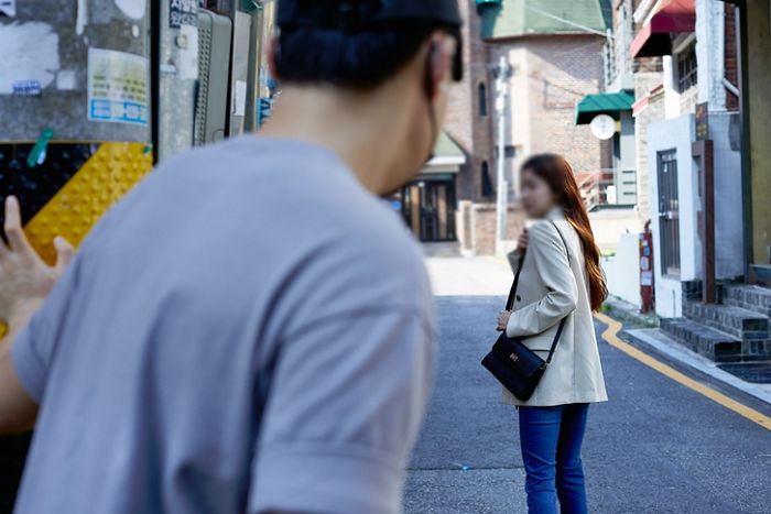 남친 출근한 뒤, 집에 혼자 남은 여성이 밖에 나갔다가 중국 동포에게 들은 ‘성범죄 신호’