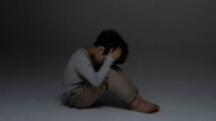 경기도서 낮엔 중학교 교사, 밤엔 5살 아이 혼자 두고 모텔·술집 전전한 엄마
