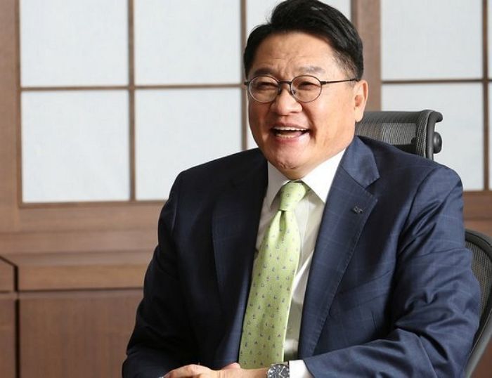 페라리로 시속 160km 밟은 대기업 회장님 대신 “내가 했다” 거짓 진술한 부하 직원