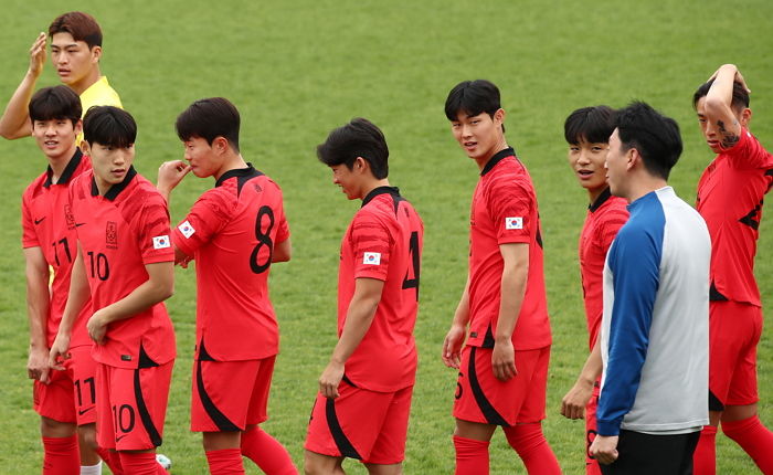 일본은 역전패로 탈락...U20월드컵 한국 축구, 3회 연속 16강 진출 확정