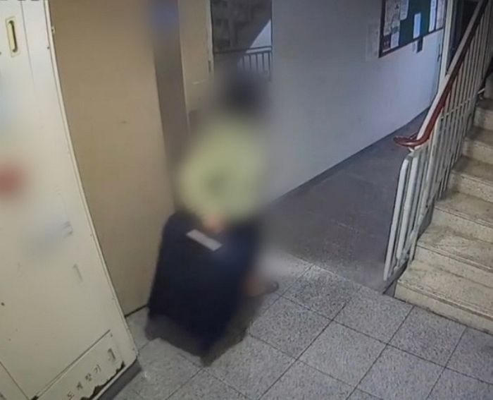 또래 여성 살해 후 시신 유기한 20대 여성, 과외앱서 ‘학부모’인 척 접근했다