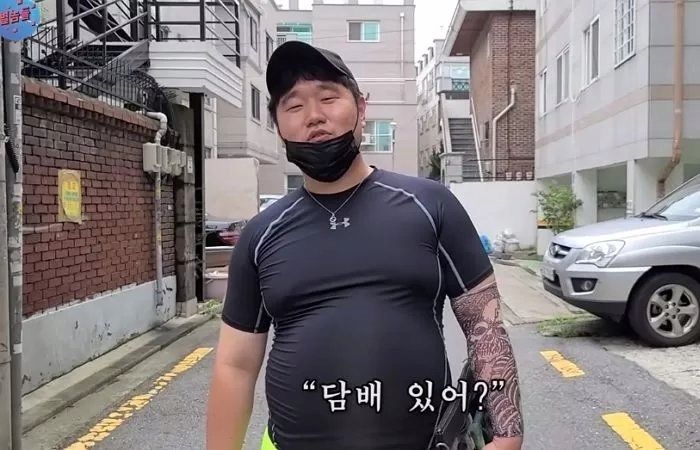 ‘문신국밥충’ 콘셉트로 빵 뜬 유튜버의 충격적인 과거 사진