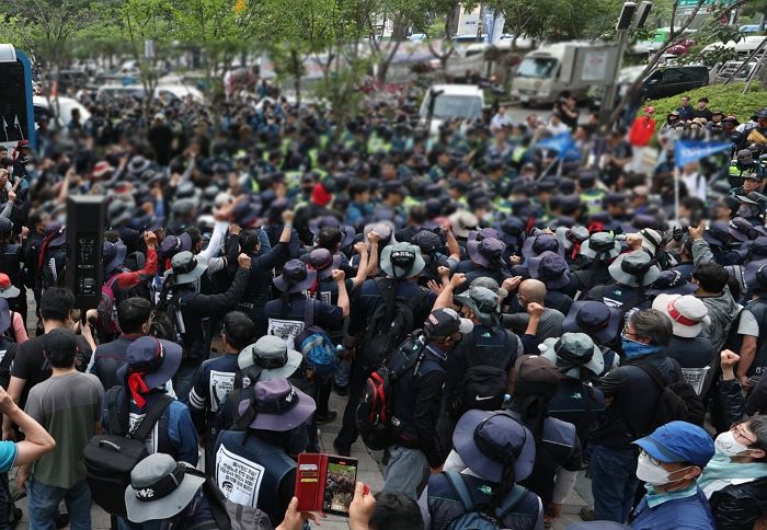 연봉 인상에 이어 ‘주 4.5일제’ 요구하고 나선 기아 노조