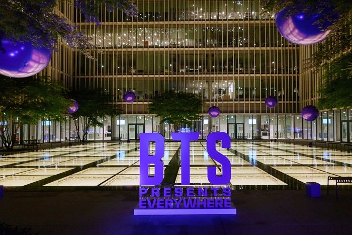 아모레퍼시픽, BTS ‘10주년’ 기념해 본사에 ‘특별존’ 조성