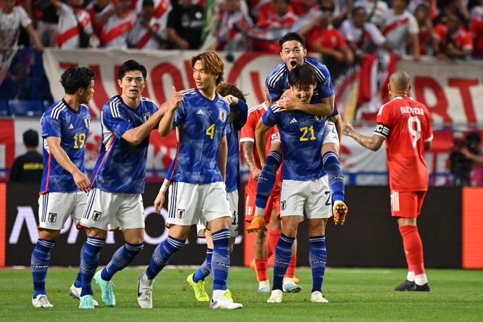 “한국은 엘살바도르와 무승부했는데”...일본, 한국에 0-1 패배 안긴 페루에 4-1 ‘완승’