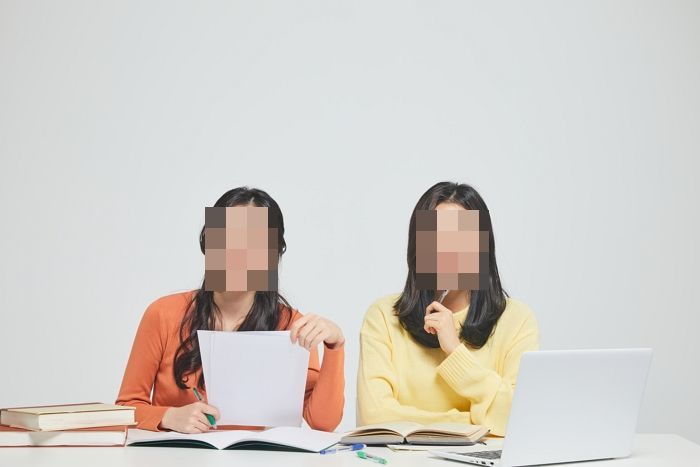 “여자는 양 적게 주는 곳”...성차별하는 가게들 공유해 ‘불매 운동’ 중인 여초 회원들